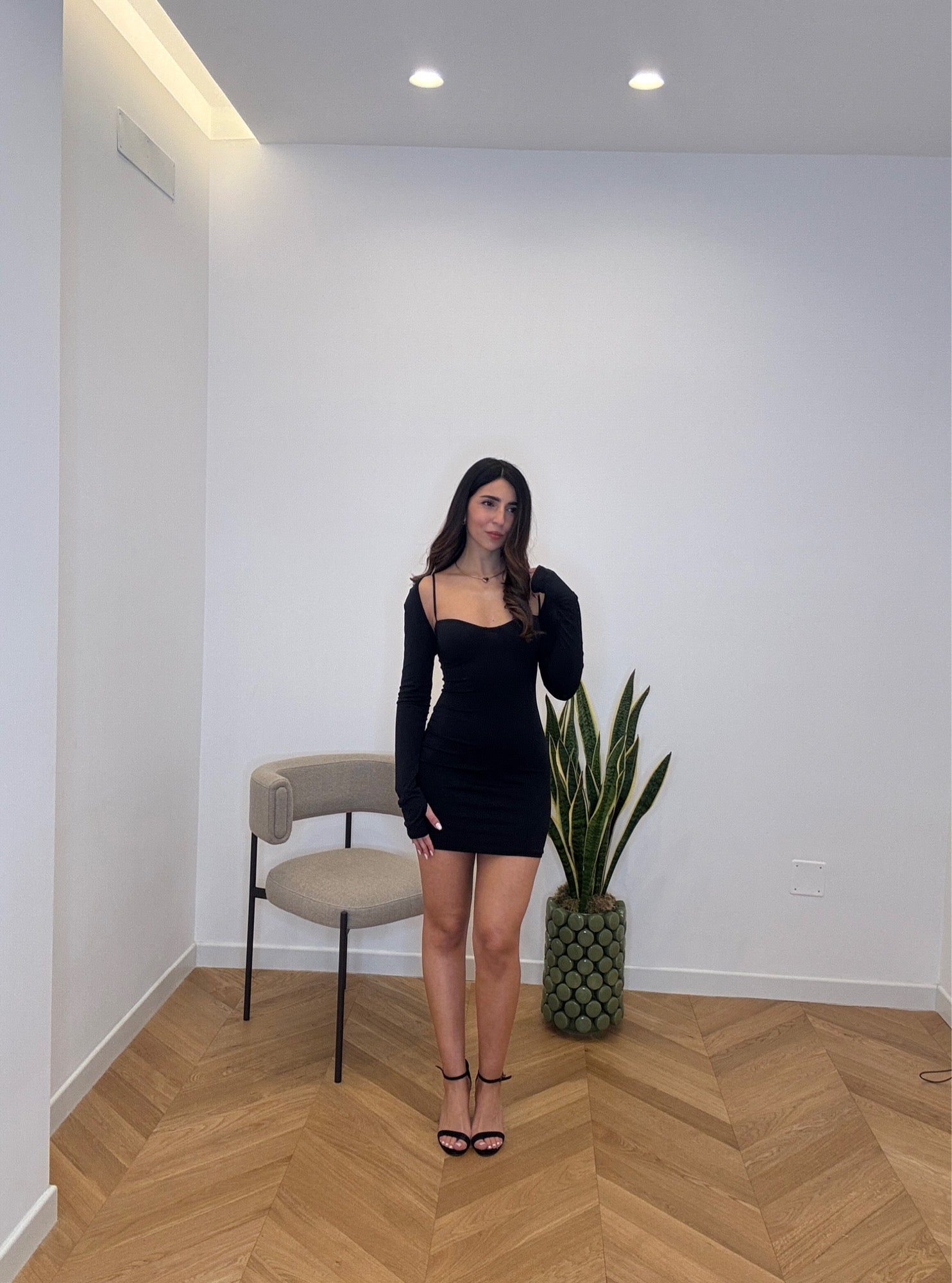 ABITO JOIA NERO