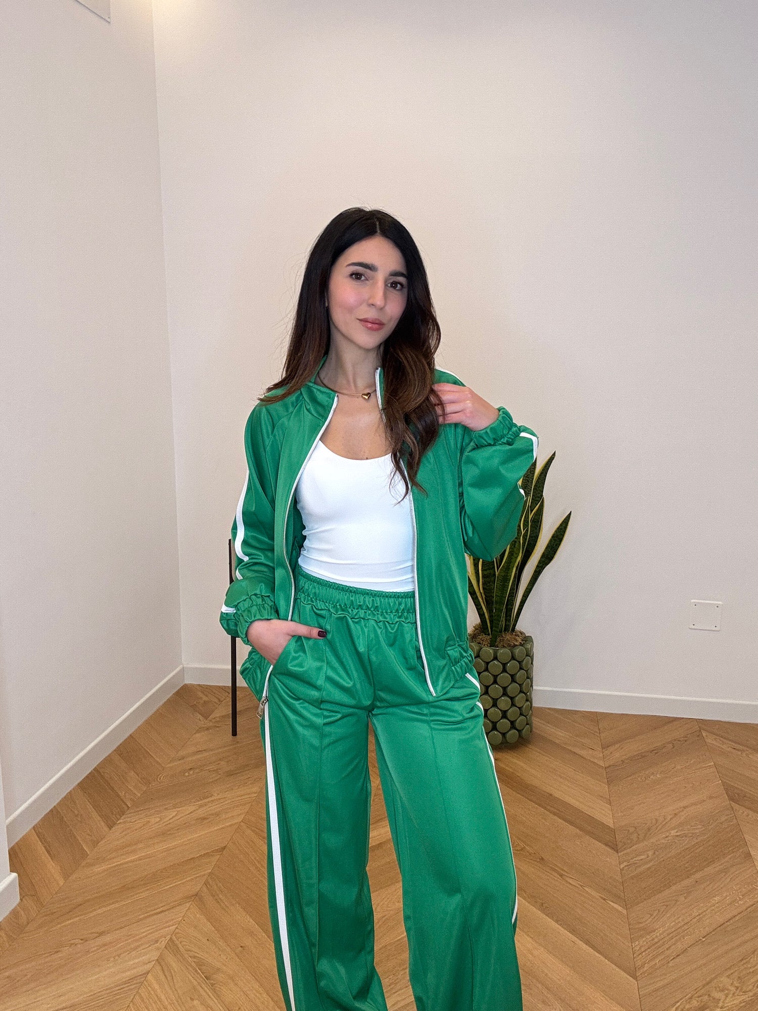 TUTA ADI VERDE