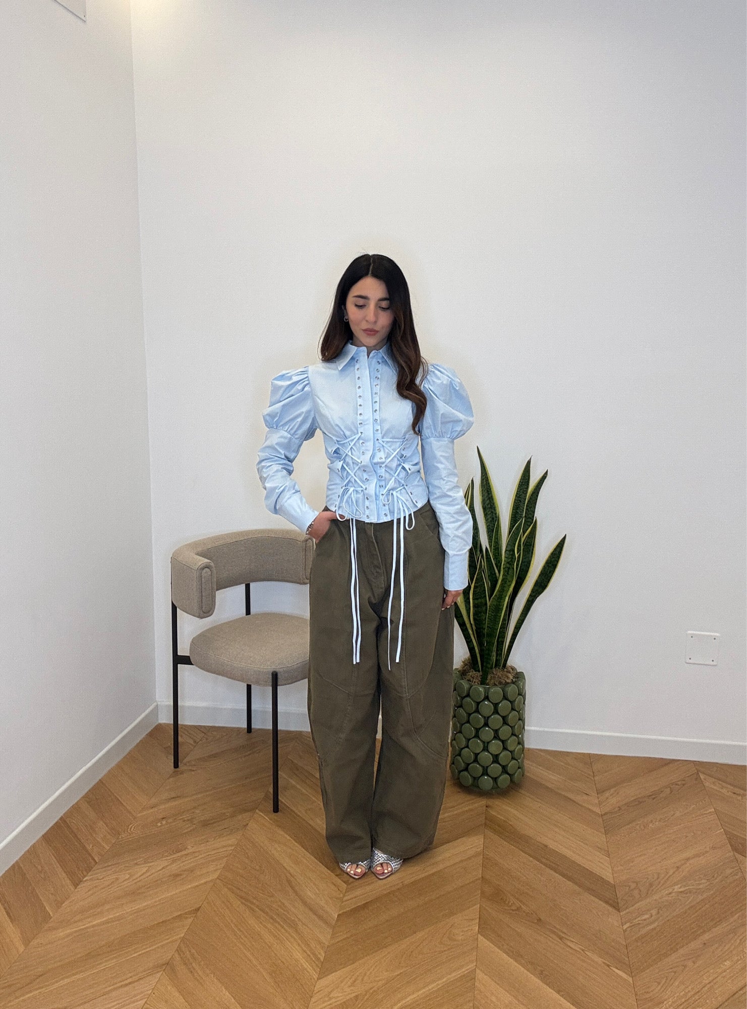 CAMICIA STRINGATA AZZURRA
